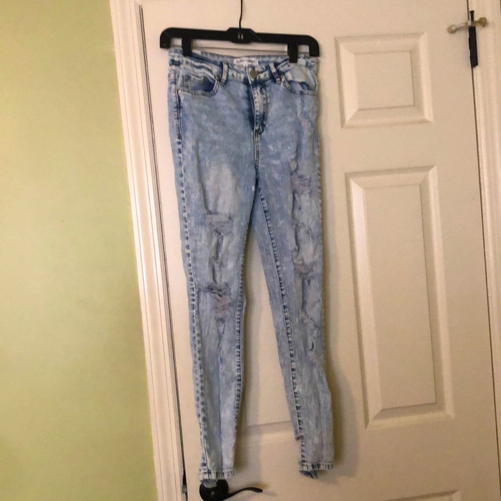 Ripped mom jeans